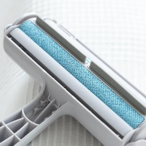 rouleau-anti-poil-d-animaux-rellair-innovagoods_458322 (10).webp